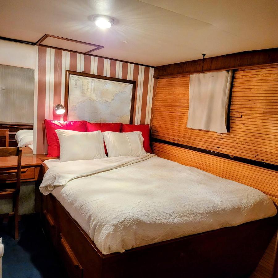 Don Maximo Hotel Vigo Ngoại thất bức ảnh