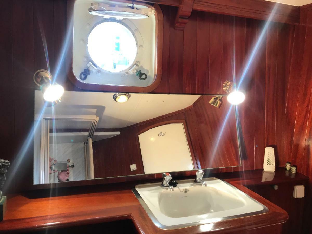 Don Maximo Hotel Vigo Ngoại thất bức ảnh